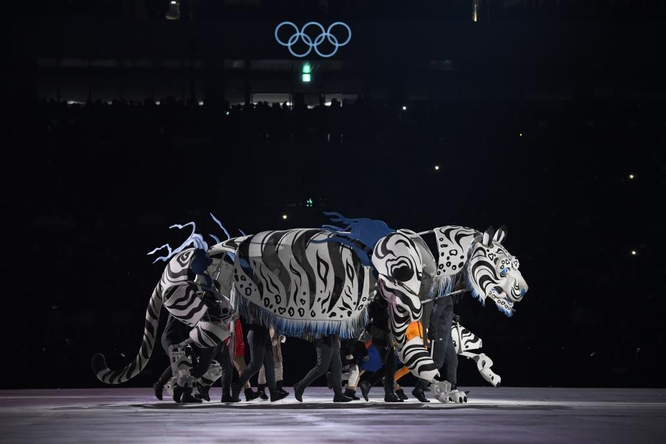 <p>Actors perform during the opening ceremony of the Pyeongchang 2018 Winter Olympic Games at the Pyeongchang Stadium on February 9, 2018. / AFP PHOTO / Kirill KUDRYAVTSEV </p>