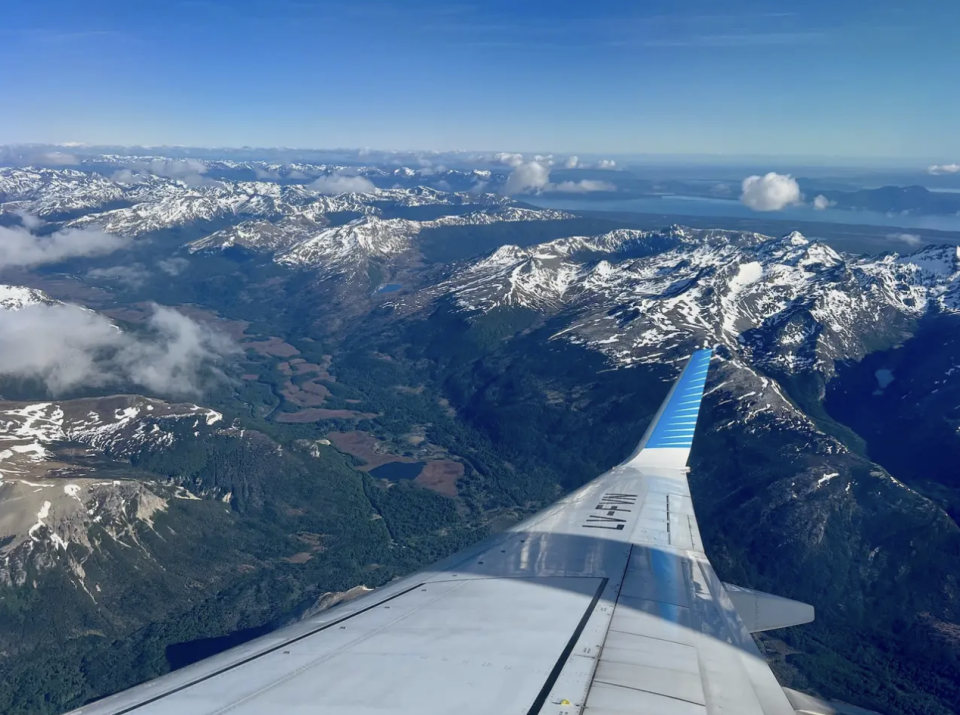 Die Aussicht vom Flugzeug aus ist atemberaubend. - Copyright: Taylor Rains / Business Insider