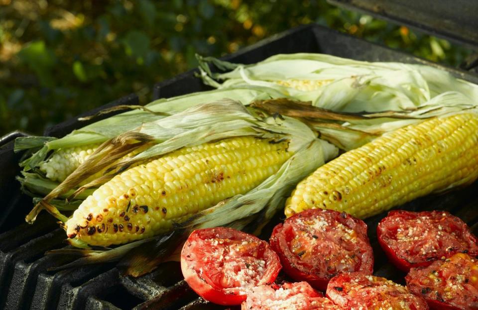 Louisiana: How to grill corn with the husk on