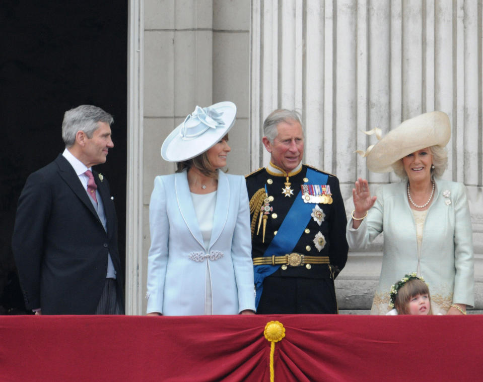 Michael Middleton, Carole Middleton, Prince Charles, Prince of Wales, Camilla, Duchess of Cornwall and Eliza Lopes stand on balcony of Buckingham Palace following the wedding of TRH Prince William, Duke of Cambridge and Catherine, Duchesss of Cambridge on April 29, 2011 in London, England. (Photo by George Pimentel/WireImage)