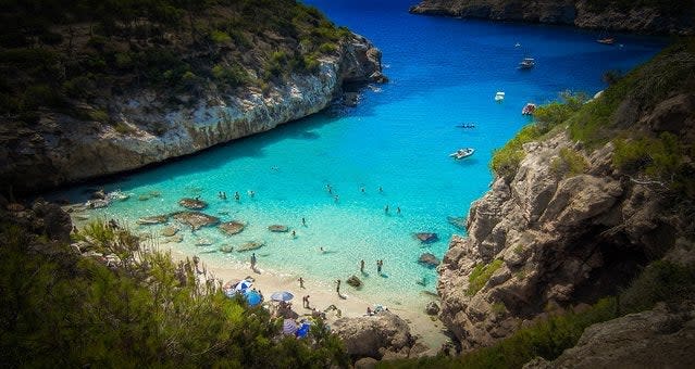 Bookings to popular holiday destinations such as Majorca have risen since PM&#x002019;s announcement (pixabay)