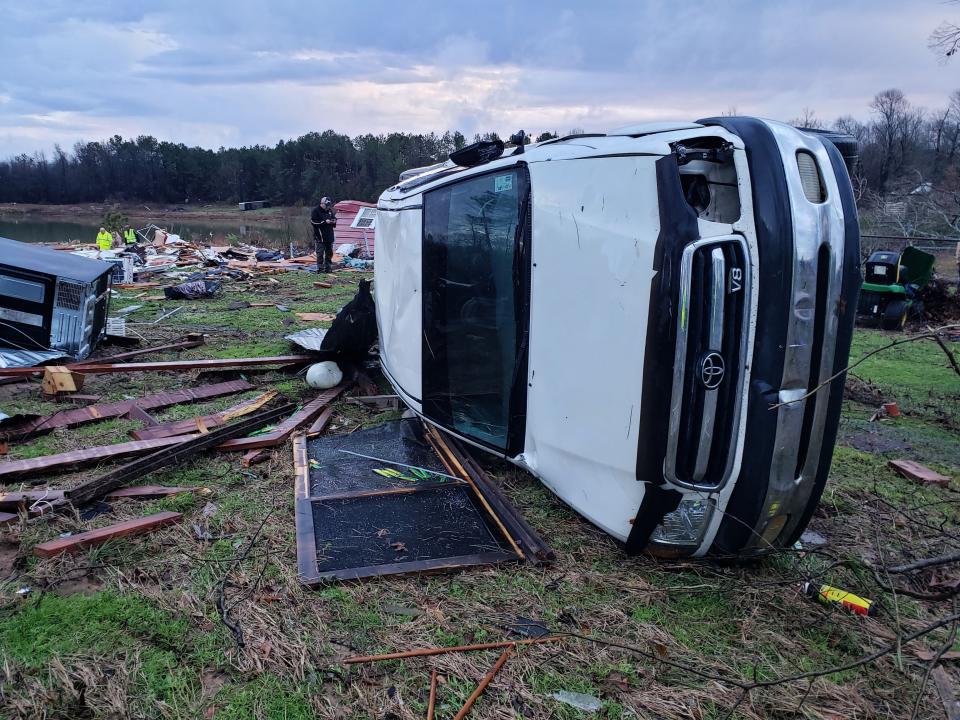 Fotografía proporcionada por el Departamento de Policía de Bossier Parish del daño provocado por las tormentas nocturnas del viernes en Bossier Parish, Luisiana, el sábado 11 de enero de 2020. (Lt. Bill Davis/Bossier Parish Sheriff's Office vía AP)
