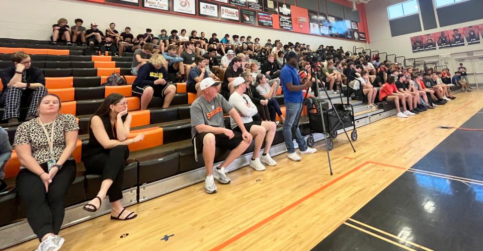 More than 200 students and staff members at Sarasota High gather in Eddie Howell Gymnasium for the announcement of new football coach Anthony "Amp" Campbell on Thursday, Jan. 25, 2024, in Sarasota.