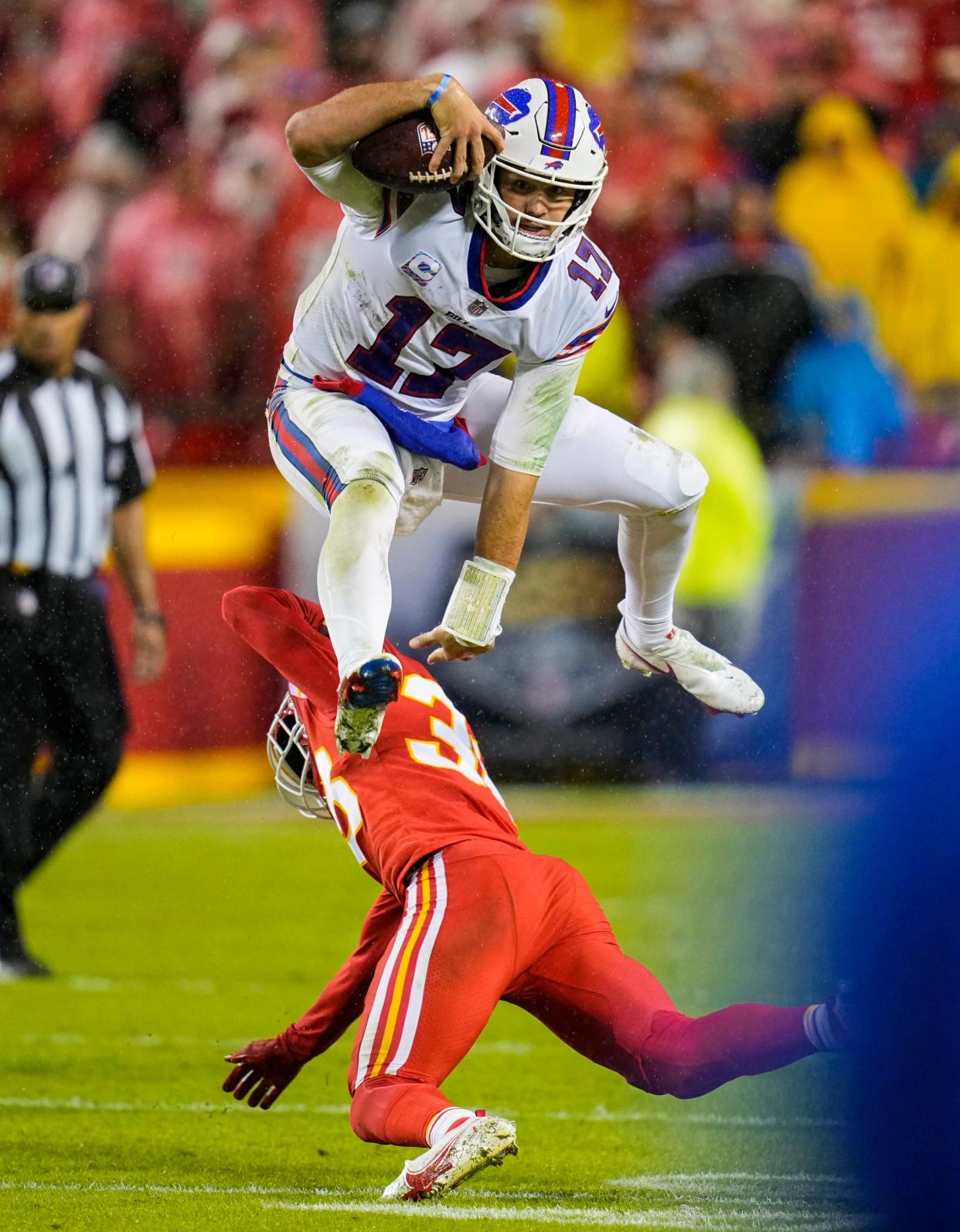 Josh Allen and the Bills hope to leapfrog the Chiefs Sunday night in the AFC divisional playoff showdown.