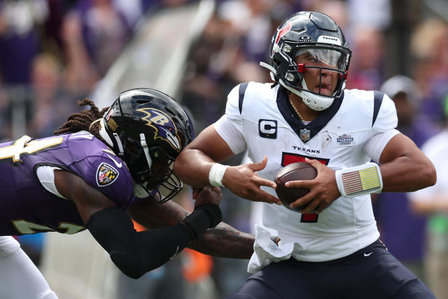 Ravens spoil DeMeco Ryans' debut, top Texans 25-9