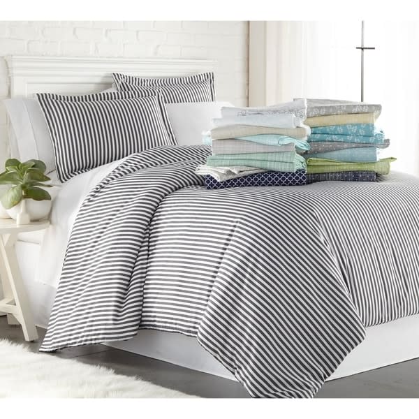 Becky Cameron Printed Duvet Set (Walmart / Walmart)