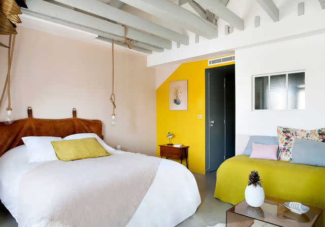 <p>Design by Vanessa Scoffier / Photo by <a href="https://www.hotelhenriette.com/" data-component="link" data-source="inlineLink" data-type="externalLink" data-ordinal="1" rel="nofollow">Hotel Henriette</a></p>