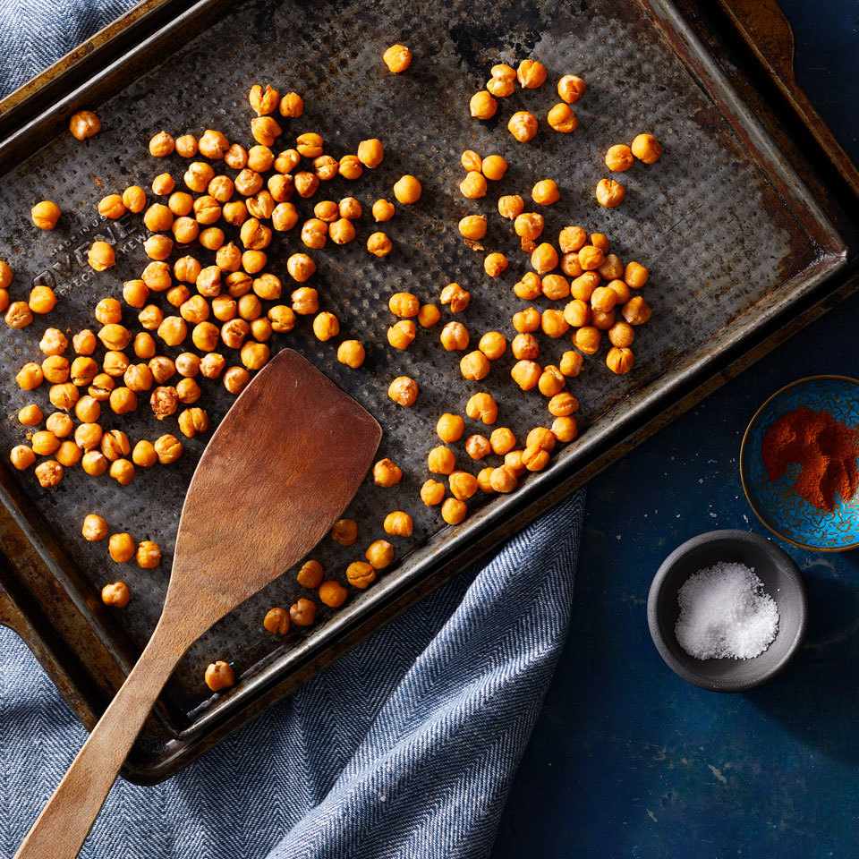 Roasted Buffalo Chickpeas