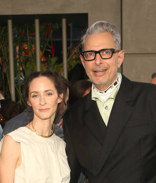 Anche Jeff Goldblum si è presentato alla premiere, accompagnato dalla moglie Emilie Livingston.