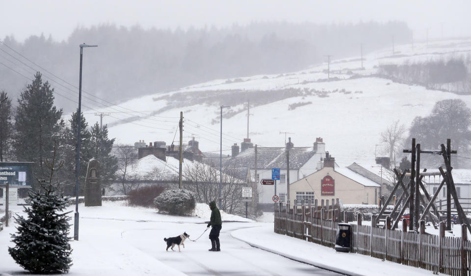 <em>The UK could see a return of snow as temperatures drop this week (Picture: PA)</em>