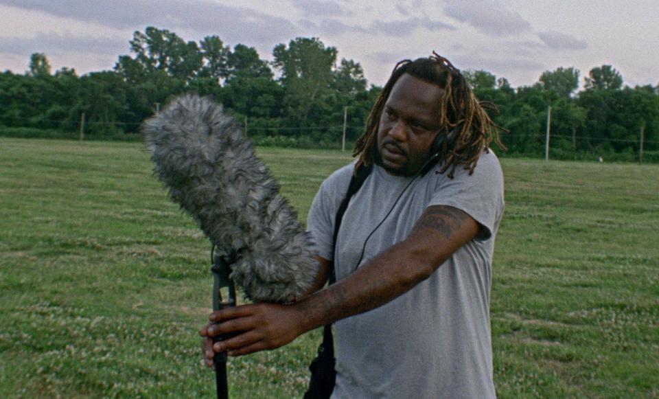 "On the Battlefield" is a short film in which a sound recordist walks through the flat fields where once stood Pyramid Courts - the housing projects that formed the heart of the Black community of his hometown, Cairo.