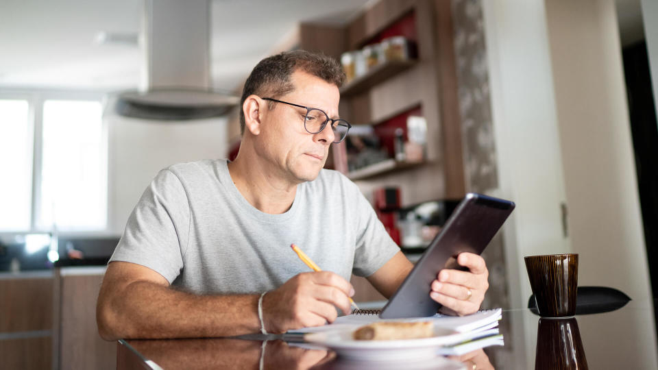 Man doing home office.