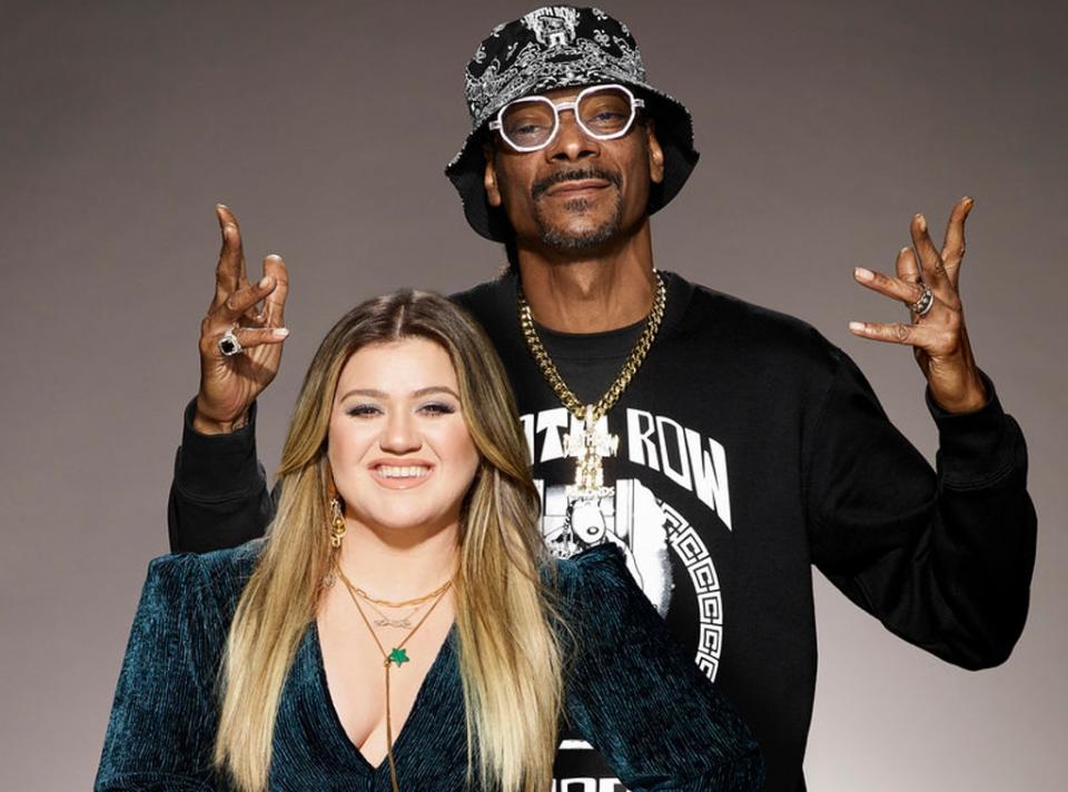  Kelly Clarkson, Snoop Dogg