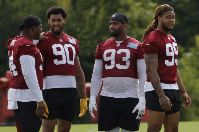 Twitter reacts quickly to Jonathan Allen-Daron Payne sideline altercation