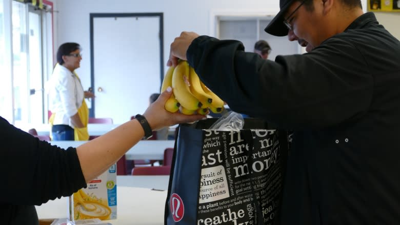 'It's been emotional': Evacuees get taste of home in Brandon with bannock, soup