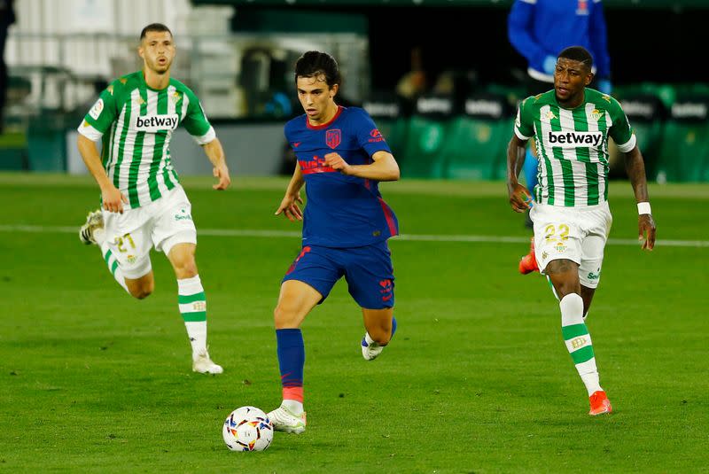 La Liga Santander - Real Betis v Atletico Madrid