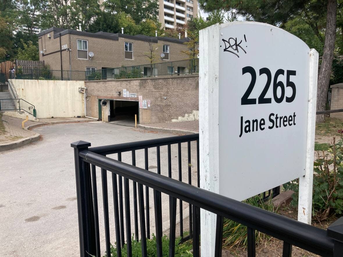 Police say they were called to 2265 Jane Street, north of Highway 401, around 1:05 p.m. on Thursday. Officers found Mallia suffering gunshot wounds in a garage.  (James Spalding/CBC - image credit)