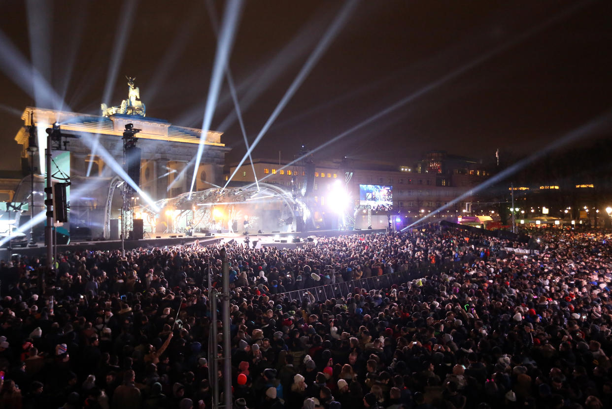 Silvesterfeier 2016 am Brandenburger Tor (Bild: Getty Images)