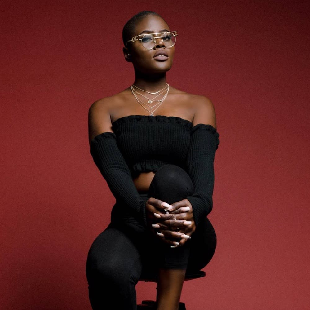 All the yes: This beauty blogger shaved her head to challenge beauty  standards