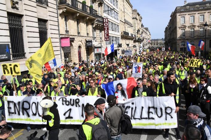 'Yellow vest' protests also took place in other French cities, including Bordeaux (AFP Photo/MEHDI FEDOUACH)