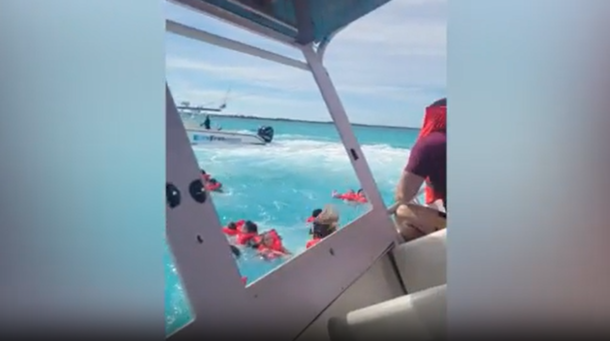 Passengers started to jump into the water after the alleged lack of instructions from the crew (Kelly Schissel/LOCAL NEWS X/TMX)