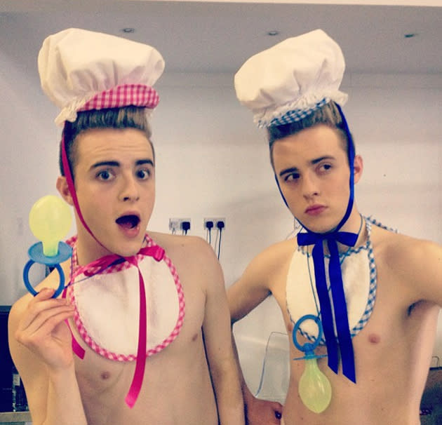 Celebrity Twitpics: Jedward dressed up as babies was one of our favourite Celebrity Big Brother tasks ever. Now the crazy pair have done it all again for a photoshoot. We can’t help but giggle.