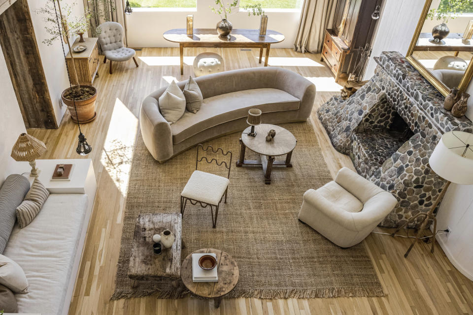 Nate Berkus and Jeremiah Brent's Airbnb living room.