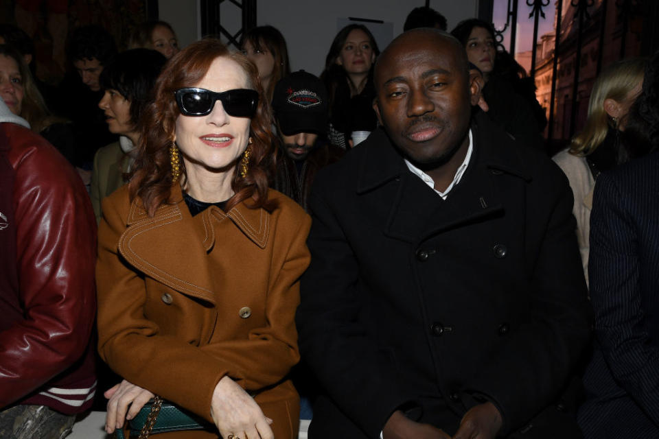 EN IMAGES –  Les stars à la Paris Fashion Week automne-hiver 2020-2021