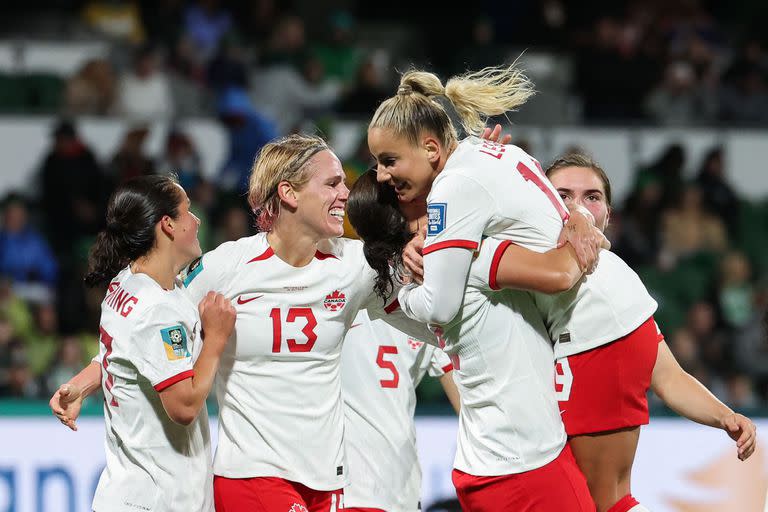 Canadá aún se mantiene invicta en lo que va del Mundial, con un triunfo y un empate