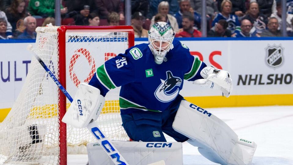 NHL: Calgary Flames at Vancouver Canucks