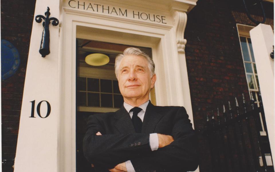 Sir Laurence Martin, director of Chatham House 1991-96