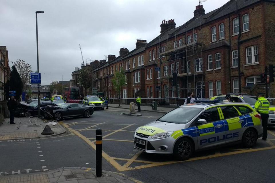 Crash: The scene in Battersea (Spectrum SINO Radio/Twitter)