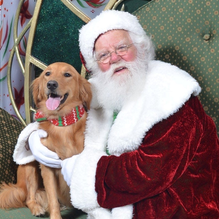 Photos with Santa at the Gardens Mall