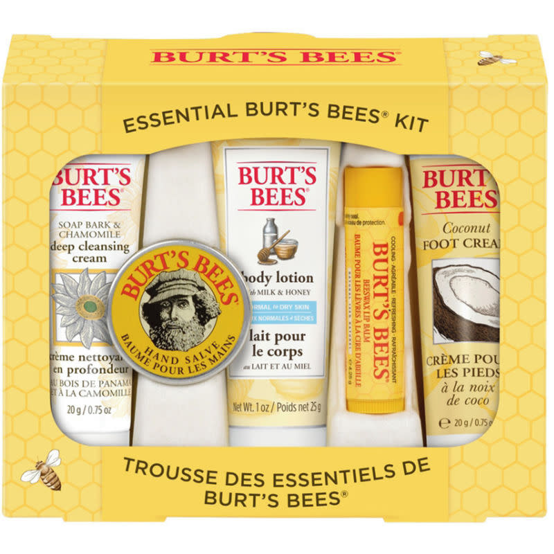 Burt's Bees Essential Everyday Beauty Gift Set. Image via Shoppers Drug Mart.