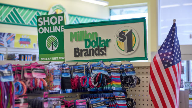 4 Items Americans Love Purchasing From the Dollar Store