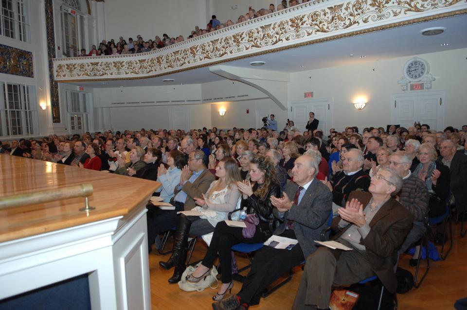 Paul Levenson, executive director of the Massachusetts Symphony Orchestra, says, "If you had never been to a piano recital you could come to this. And we also have people have been coming here for years."