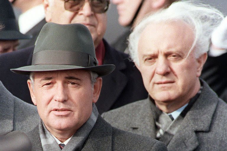 En 1986, junto a Mijail Gorbachev