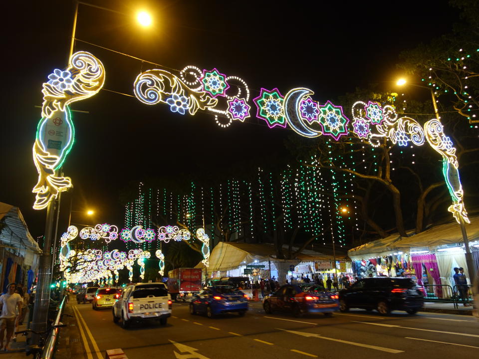 <p>Geylang Serai bazaar light-up. (Photo: Wan Ting Koh/Yahoo Lifestyle Singapore) </p>