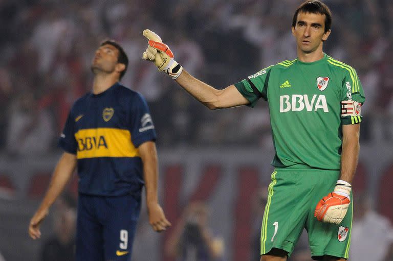 Momento histórico: el penal que Barovero le atajó a Gigliotti en las semifinales de la Sudamericana 2014, el primer título