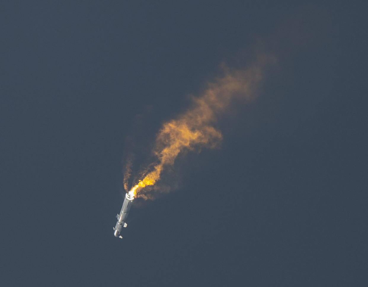 SpaceX's Starship spacecraft and Super Heavy rocket