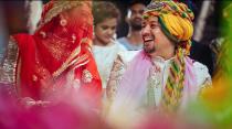 <em>Yeh Rishta Kya Kehlata Hai</em> fame Mohena Kumari Singh tied the knot with Suyesh Rawat on October 14, 2019, in Haridwar. The wedding followed a series of pre-wedding rituals, the bride was beaming on the <em>haldi </em>ceremony which had a yellow theme going on, but crimson was the color for the <em>saat-pheras.</em>