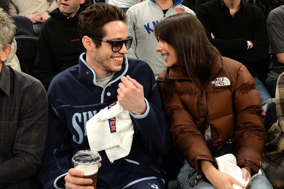 Pete Davidson and Emily Ratajkowski in Grizzlies vs. Knicks game