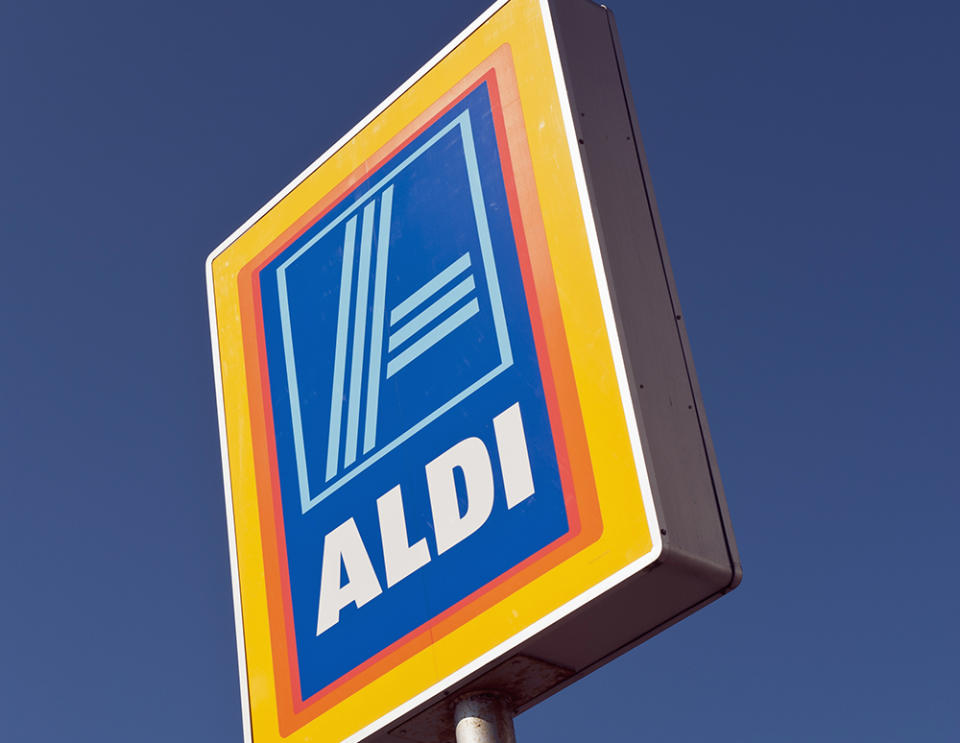 Aldi sign