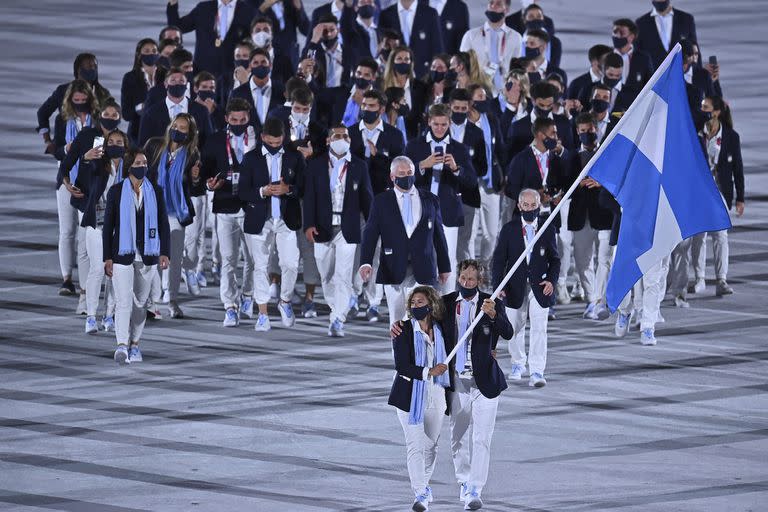 Cecilia Carranza y Santiago Lange fueron los abanderados de la delegación argentina en Tokio 2020