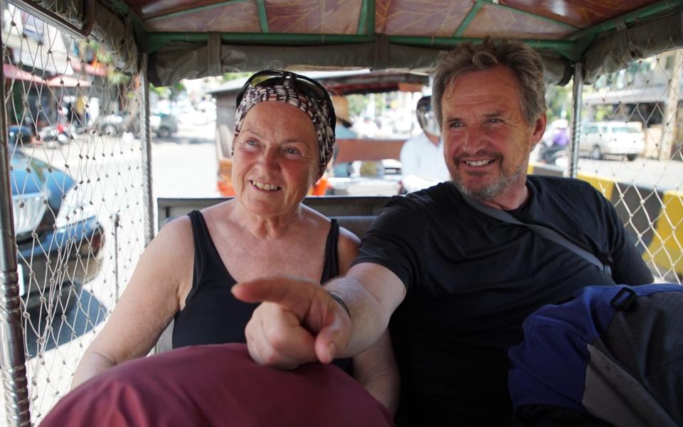 Elaine and Tony enjoy a tuktuk ride in Phnom Penh, Cambodia - BBC