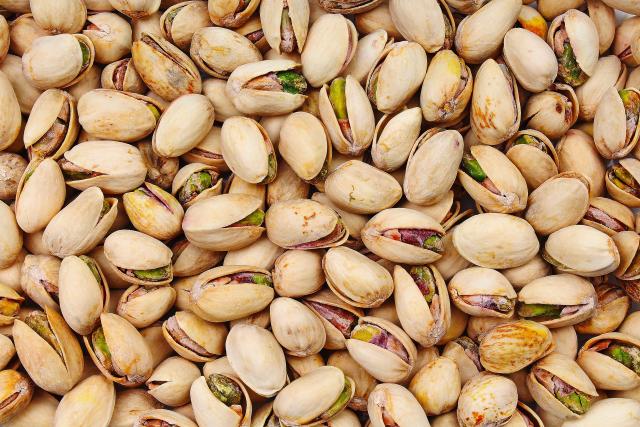 Types of Nuts: The 10 Most Common Varieties