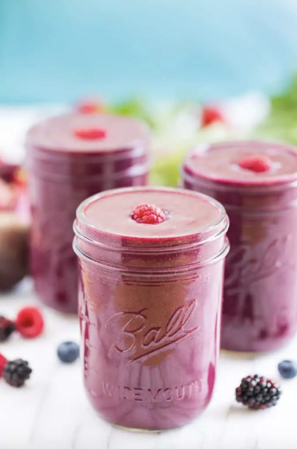 glowing berry beet smoothie