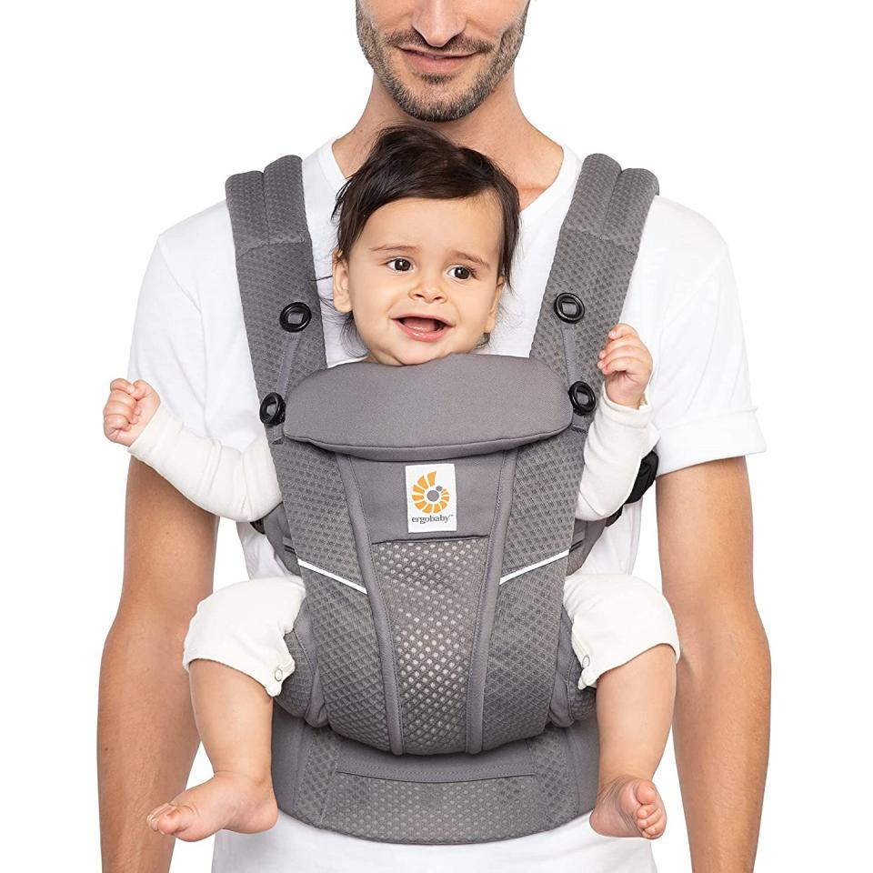 Ergobaby All Carry Positions Breathable Mesh Baby Carrier with Enhanced Lumbar Flying With Kids