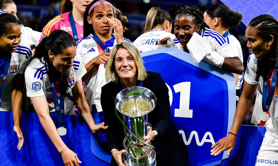 <span>Sonia Bompastor celebrates winning this season’s French league title with her Lyon players.</span><span>Photograph: Eurasia Sport Images/Getty Images</span>