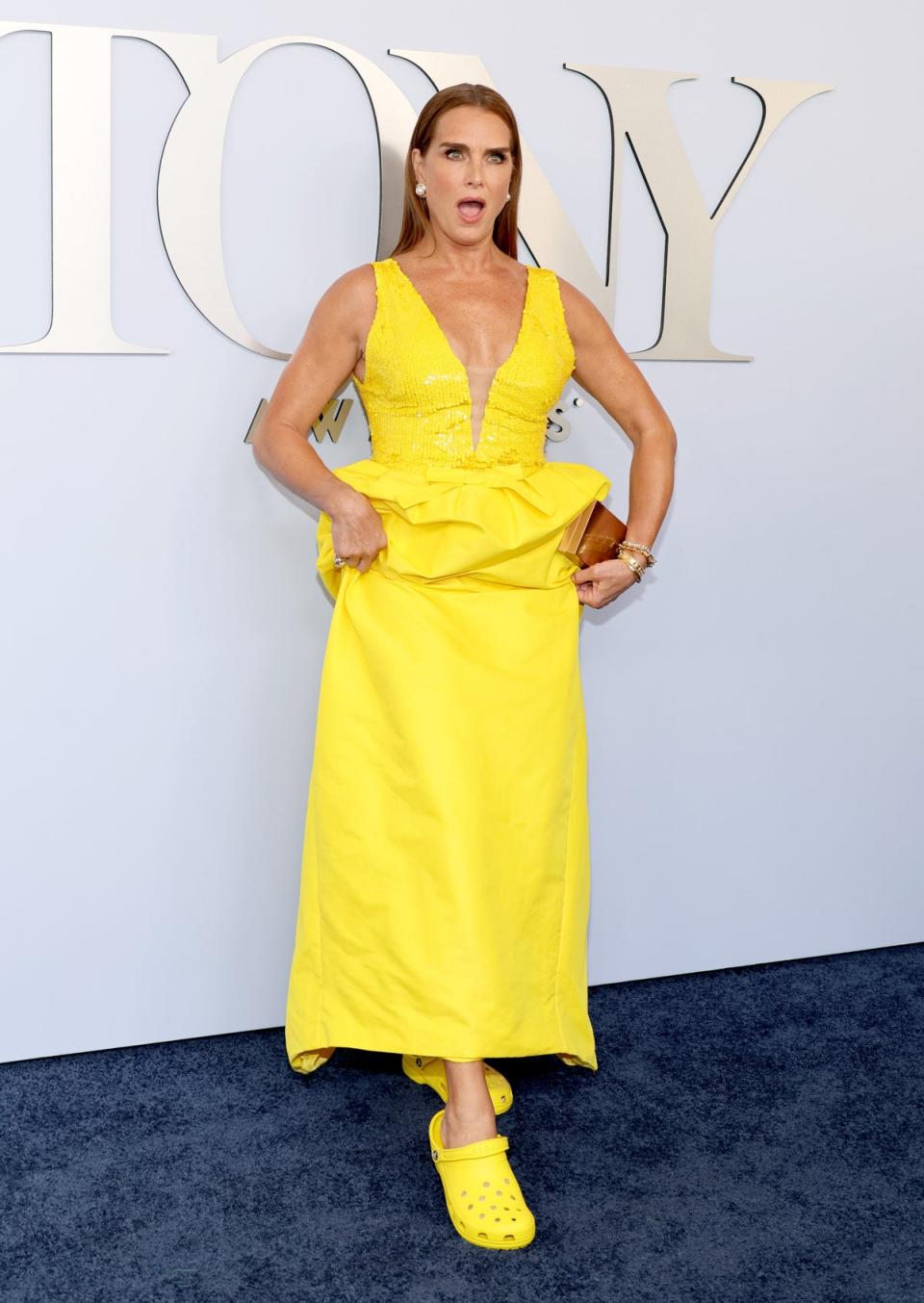 Brooke Shields wearing Crocs to the 2024 Tony Awards (Getty Images)